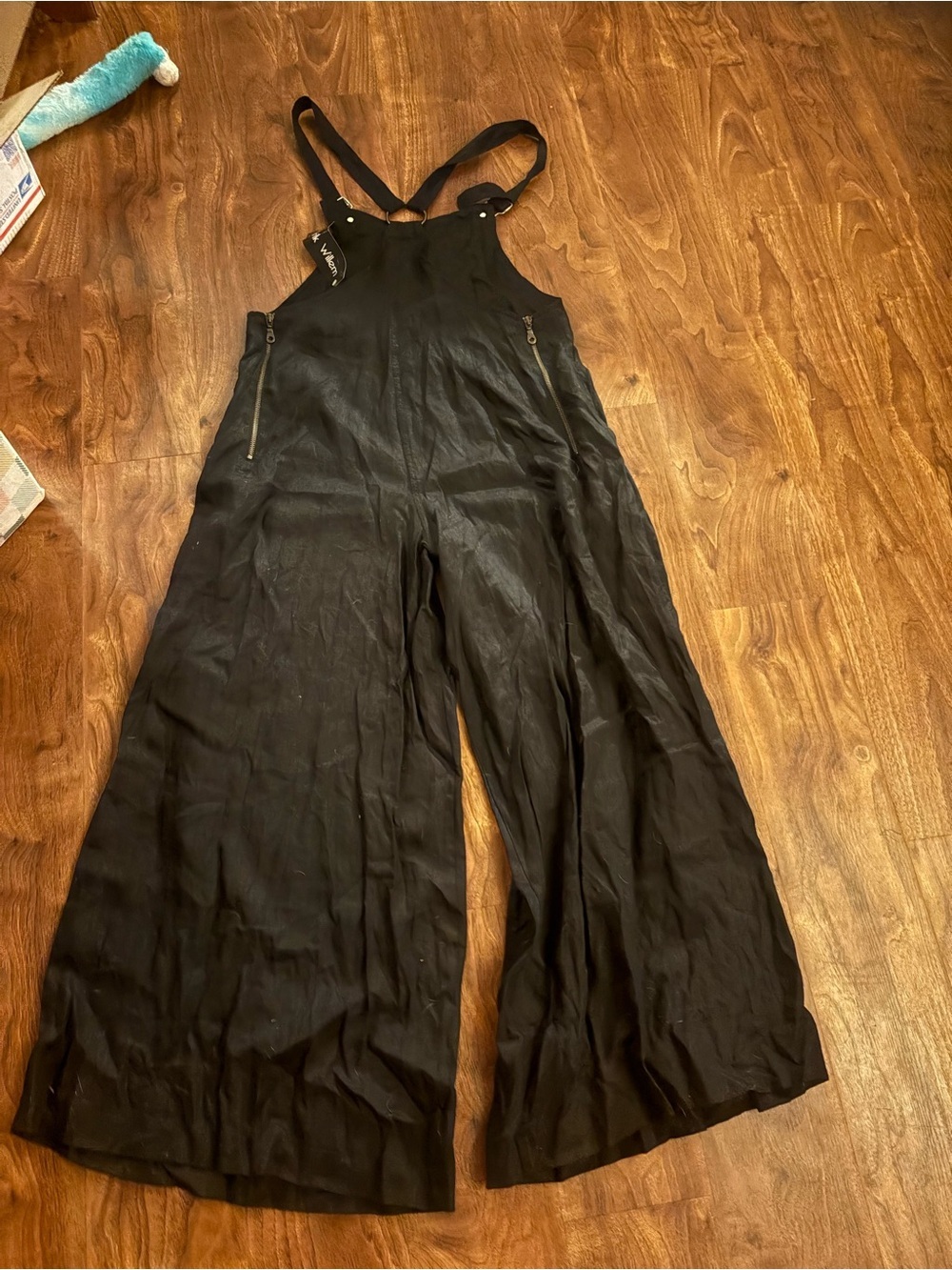 Black Wide-Leg Jumpsuit with Adjustable Straps - Picture 4 of 5